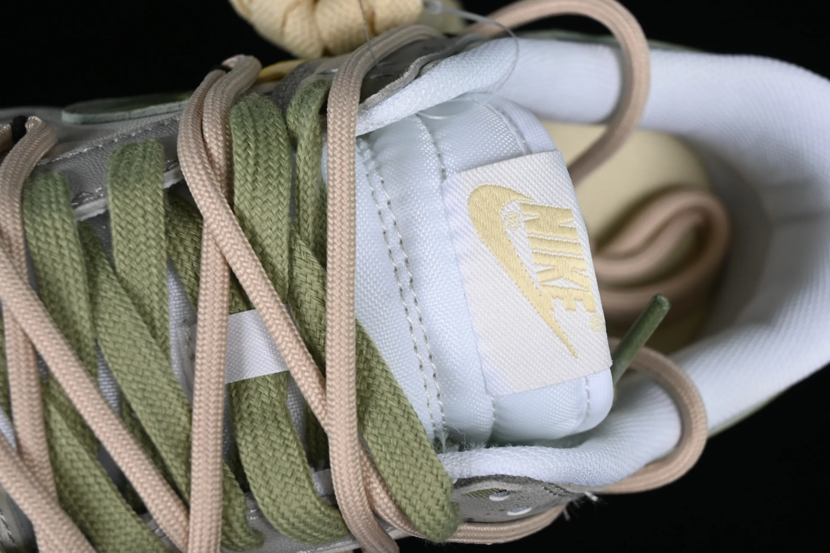All Categories Nk SB Dunk Series Nk SB Dunk Low Low-top sneakers Nk Dunk Low Panda Prank-Tide SB strappy low-top casual sneakers DV0833-100